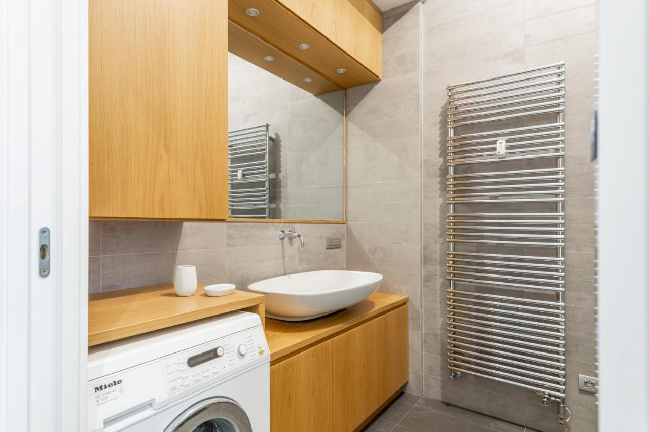 Apartmán Easylife - Elegante Dimora Due Passi Dal Duomo Milán Exteriér fotografie